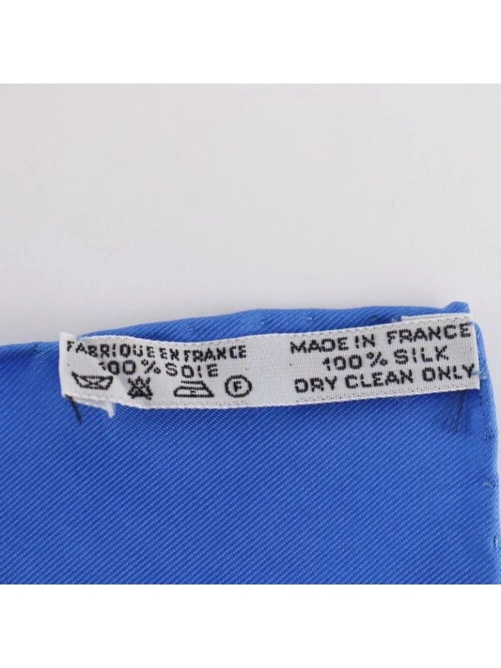 Hermes Carre 90 Silk Blue Scarf - Picture 7 of 7